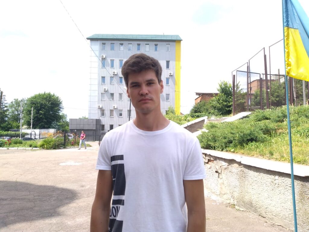 30 червня обласним Центром дитячої та юнацької творчості було проведено III етап Всеукраїнського відкритого заходу з авіамодельного спорту