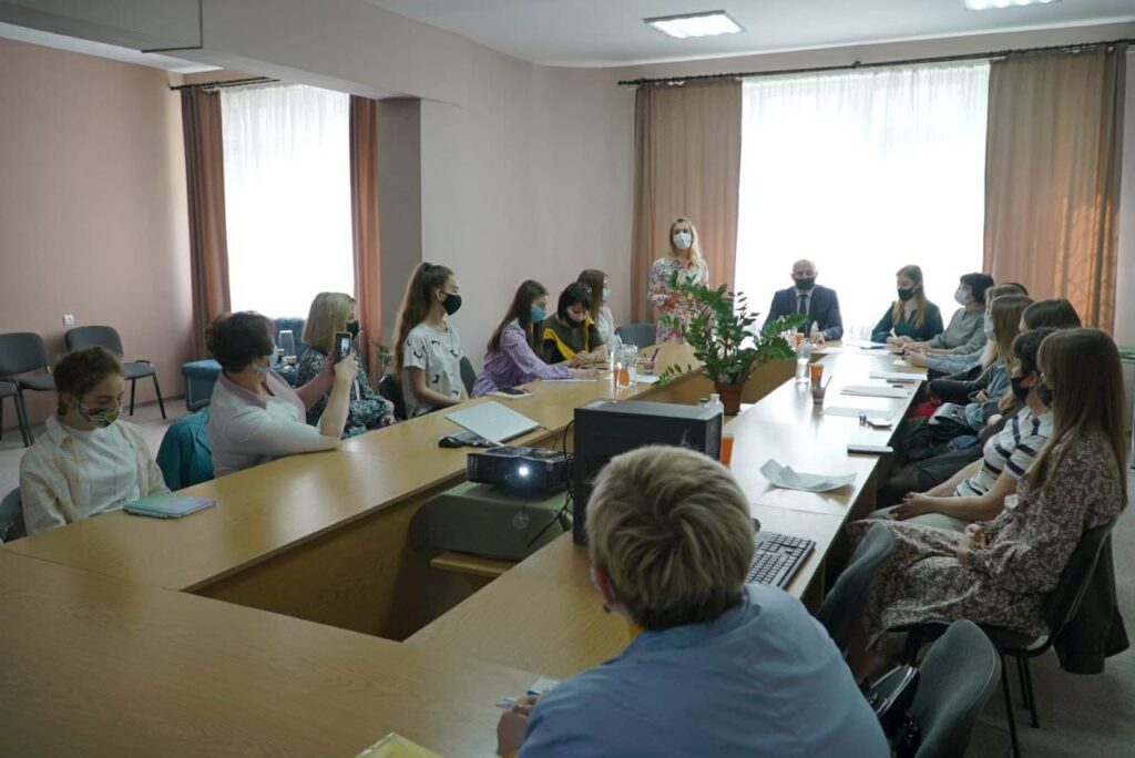 У Житомирі відбулися настановчі збори активу обласної ради учнівського самоврядування