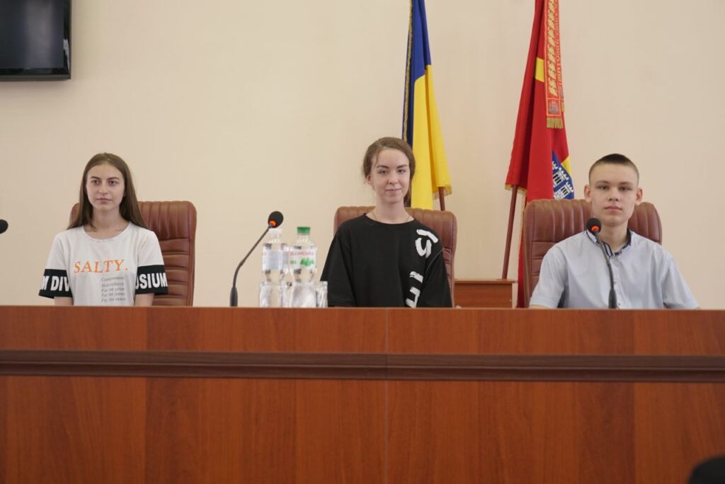 15 червня актив обласної ради учнівського самоврядування Житомирщини зустрівся з керівним складом Житомирської обласної ради