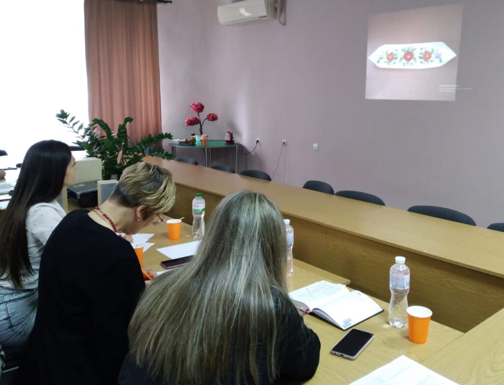 28 травня 2021 року в обласному Центрі дитячої та юнацької творчості відбувся І обласний фестиваль-конкурс «Берегиня родини»