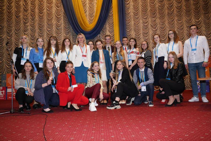 Вітаємо делегацію Житомирської області з поверненням із ІІІ етапу Всеукраїнського конкурсу-захисту МАН!