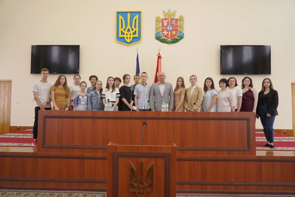 15 червня актив обласної ради учнівського самоврядування Житомирщини зустрівся з керівним складом Житомирської обласної ради